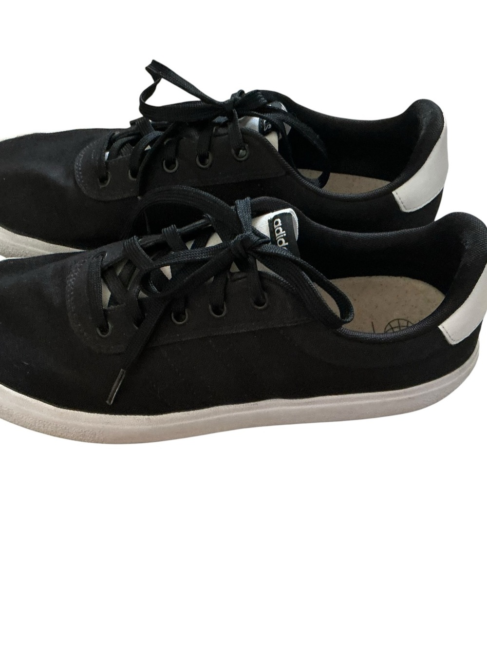 Adidas men’s vucraid 3R men’s skate shoes sneakers black and white size 10.5 - Picture 3 of 9
